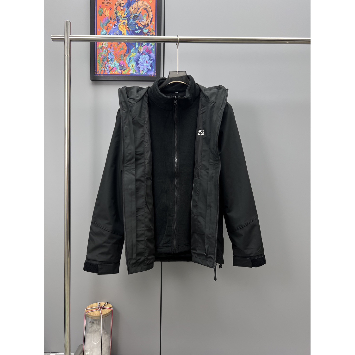 <p>KOLON SPORT KR系列冲锋衣外套(黑)</p>