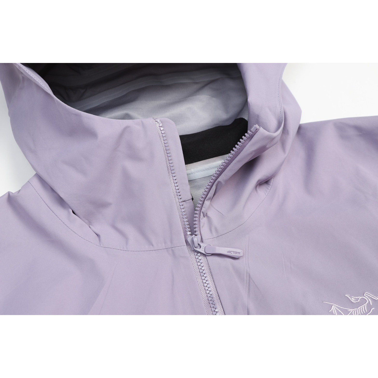 <p>ARC'TERYX Beta Jacket JK硬壳连帽冲锋衣(紫)</p>
