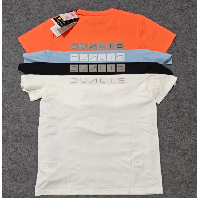 <p>DESCENTE 短袖T恤</p>