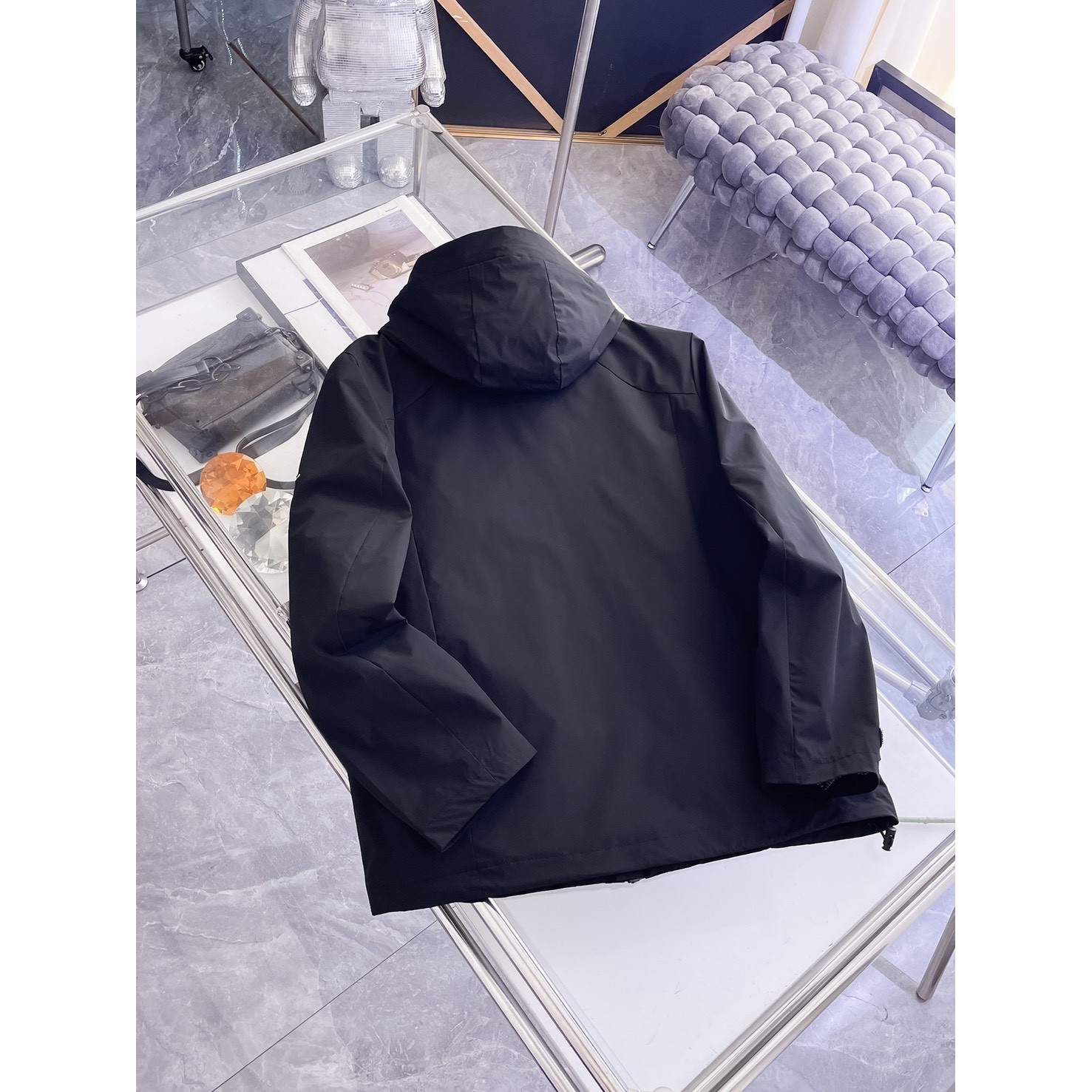 <p>Arc'teryx 男士夹克外套(黑)</p>