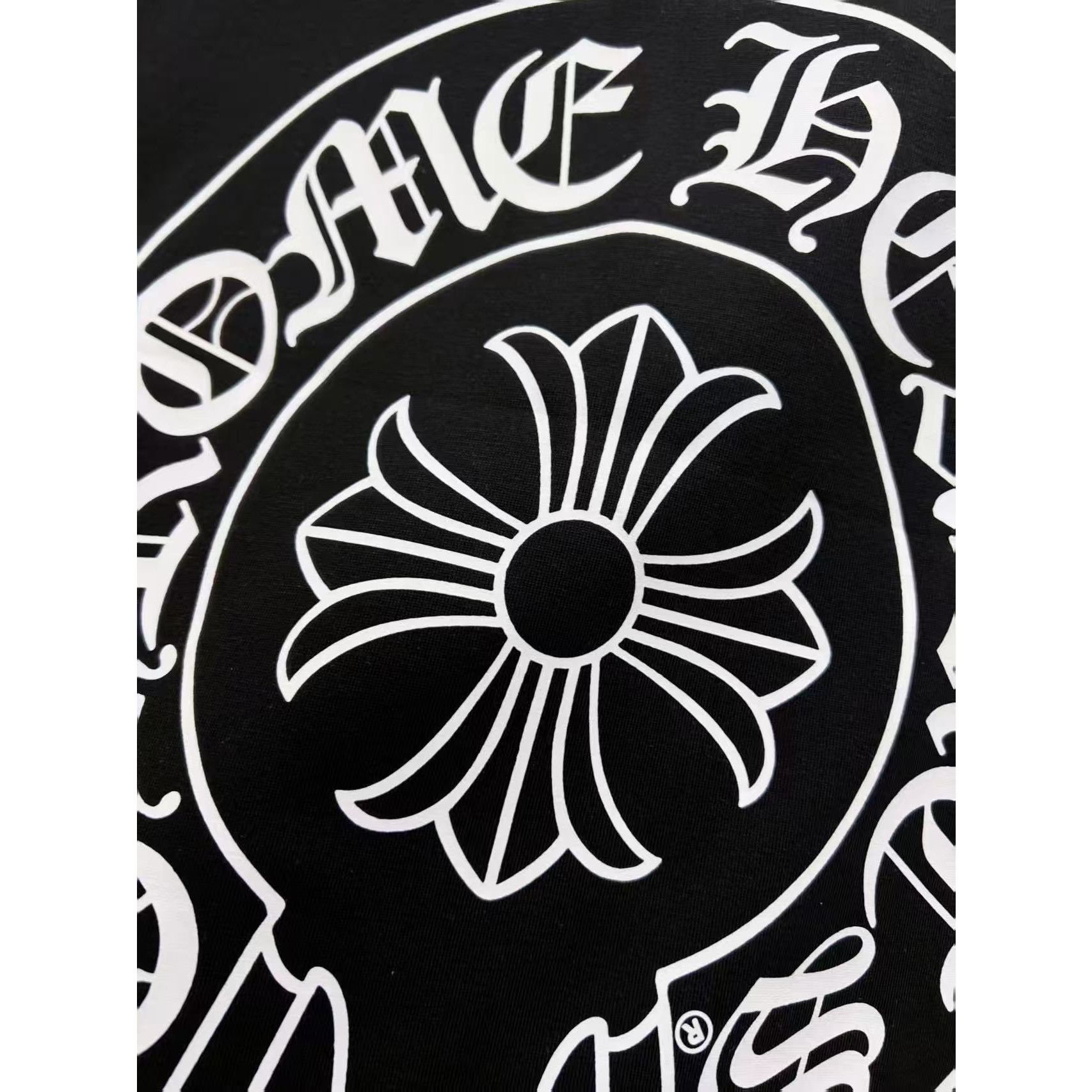 <p>CHROME HEARTS 短袖圆领T恤(黑)</p>