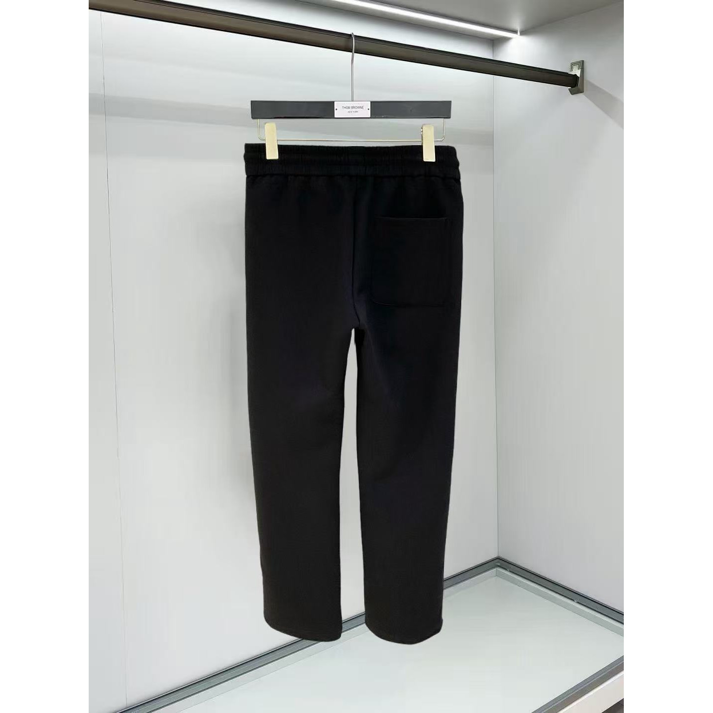 <p>DIOR 男士长裤(782450)</p>