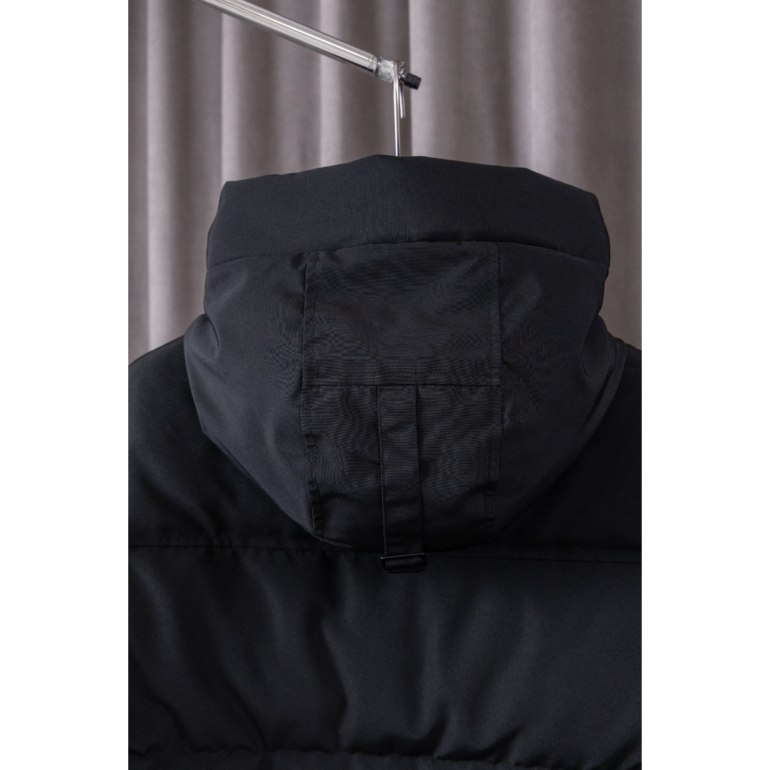 <p>Canada Goose 17款 Macmillan Parka 麦克米伦 系列男士派克羽绒服(黑色)</p>