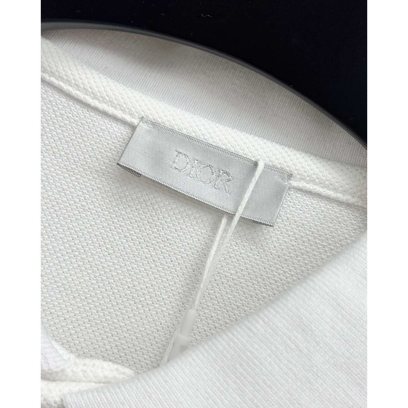 <p>DIOR&nbsp;短袖翻领polo衫(白)</p>