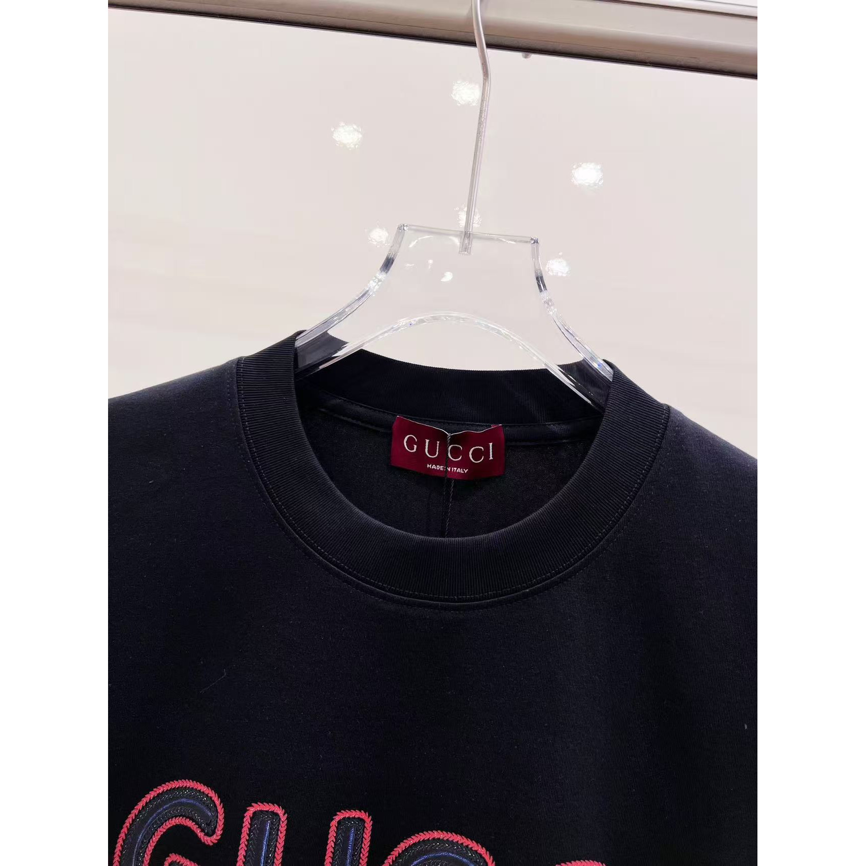 <p>GUCCI&nbsp;短袖圆领T恤(黑)</p>