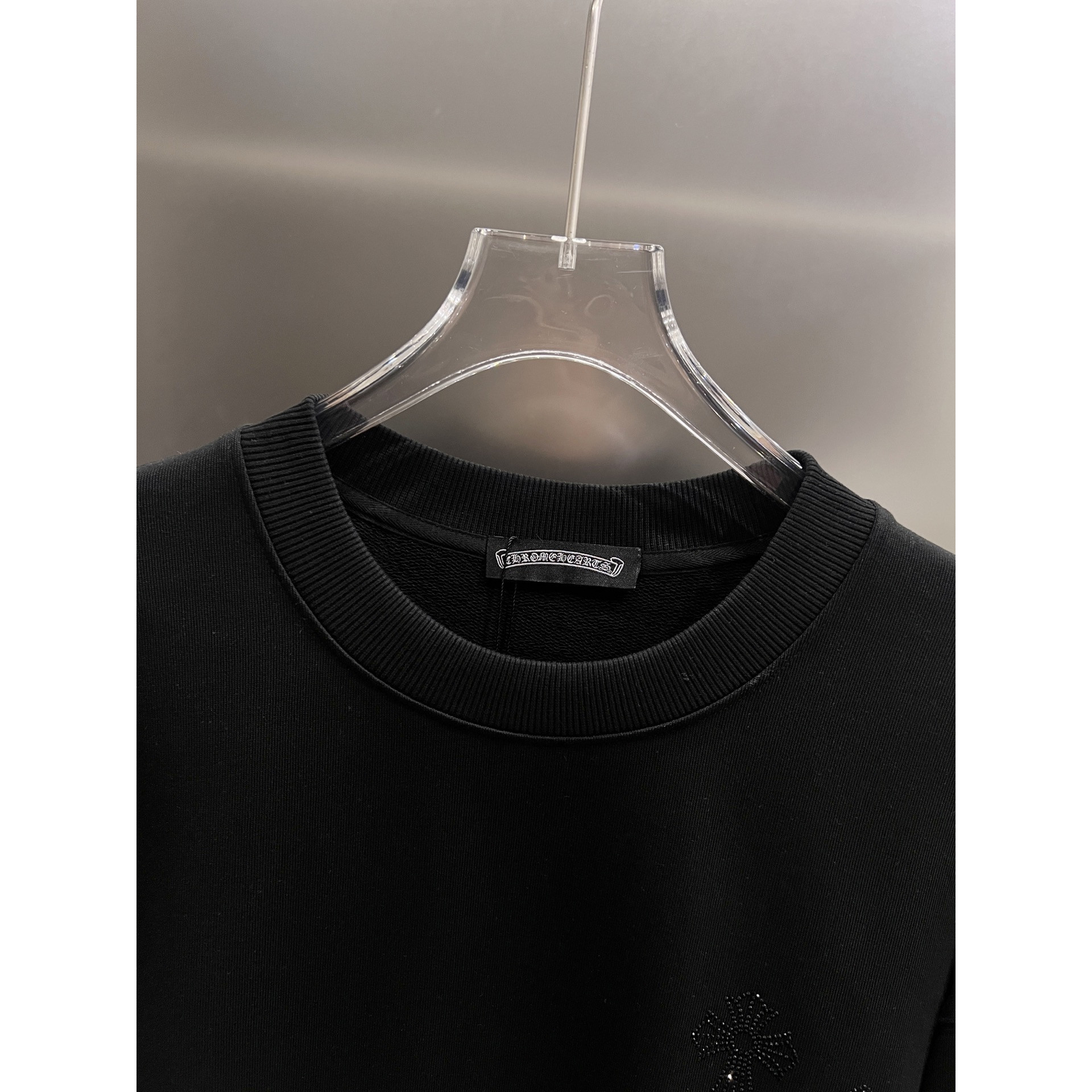 <p>CHROME HEARTS 圆领长袖卫衣(黑)</p>