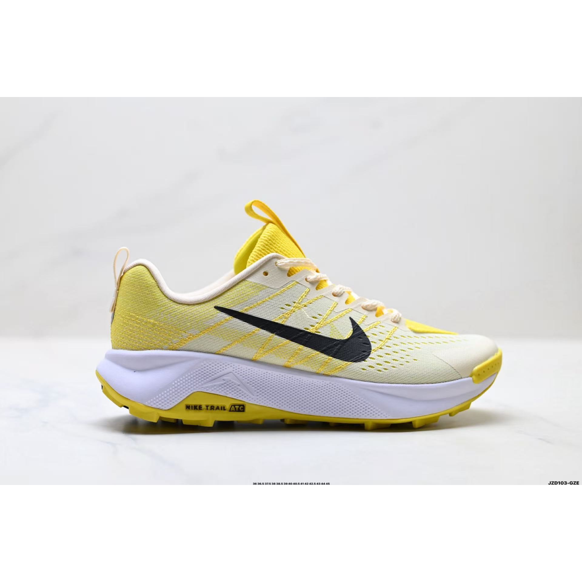 <p>Nike Reactx 越野跑步鞋(黃)</p>